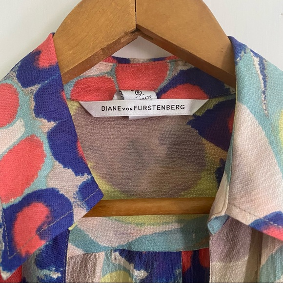 DVF Summer Wrap Silk Dress NWOT - Picture 5 of 11